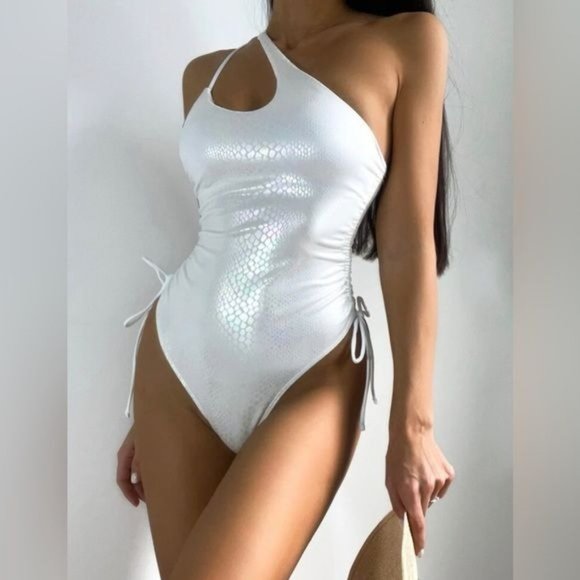 White Metallic One Shoulder One Piece Swimsuit 🌊💫 - Picture 3 of 4